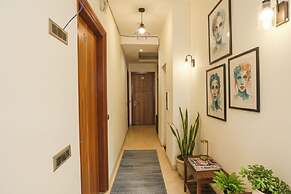 Fabhotel Royal Touch