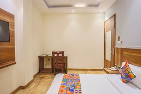 Fabhotel Royal Touch