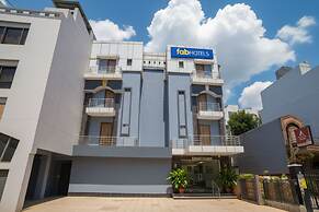 Fabhotel Royal Touch