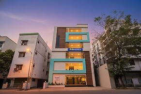 FabHotel Serenity