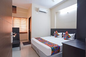 FabHotel Serenity