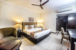 Fabhotel Bmk Grand