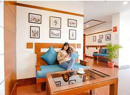 FabHotel Emirates Suites