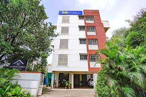 FabHotel Vardhan House II