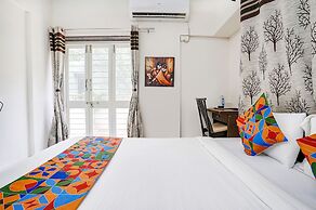 FabHotel Vardhan House II