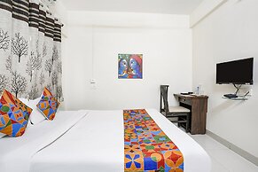 FabHotel Vardhan House II