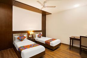 Fabhotel Heaven In