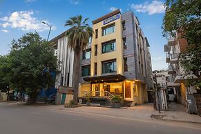 Fabhotel Heaven In