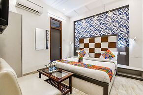 Fabhotel Metro View