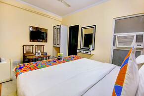 Fabhotel Le Heritage