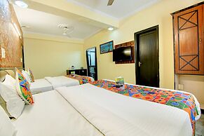 Fabhotel Le Heritage