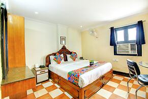 Fabhotel Le Heritage