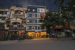 Fabhotel Hargobind Enclave