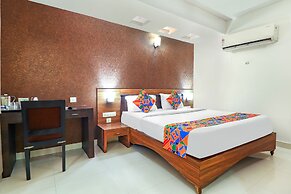Fabhotel Nera Regency