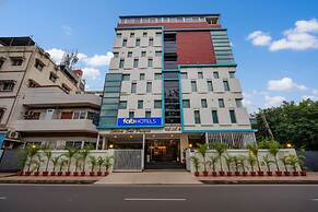 Fabhotel Greenwood Xpress Inn