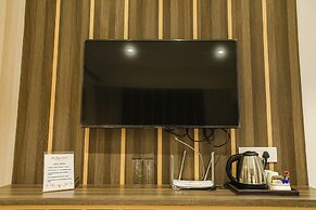 Fabhotel Prime The Thane Club