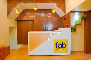 Fabexpress Colaba Grand