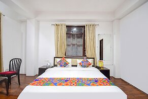 Fabhotel Snoopy