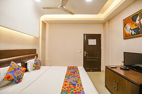 FabHotel Pine Tree