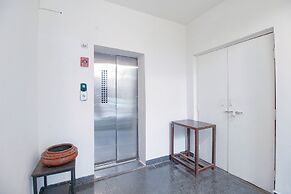 FabHotel Saket Inn