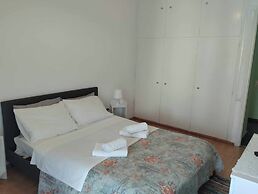Apartment - Sleeps 4 & Free Parking