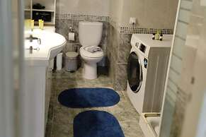 Apartment - Sleeps 4 & Free Parking