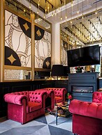 Hotel Golden Queen