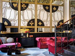 Hotel Golden Queen