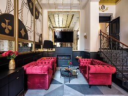 Hotel Golden Queen