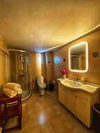 Med Sea Suites