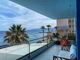 Med Sea Suites