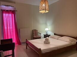 Med Sea Suites