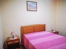 Casa do Rosa - Sleeps 6 - Parking - Wifi