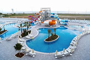 Calido Maris Hotel