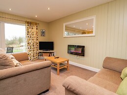 Oak Lodge