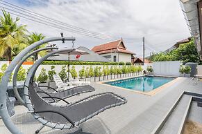Chonlada Pool Access 2 BR Bungalow