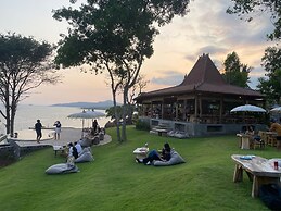 Bali Cliff Glamping