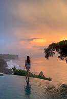 Bali Cliff Glamping