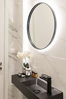Acropolis Exclusive Apartment