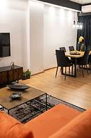 Acropolis Exclusive Apartment