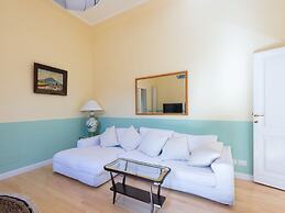 RSH Spanish Steps Luxury Apartments