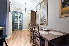 Opera Apartments