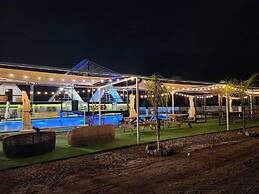 Hanin Town Hotel