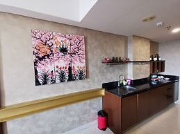 Warhol Residences Simpang Lima