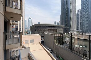 Lux BnB I Standpoint Tower I Opera View
