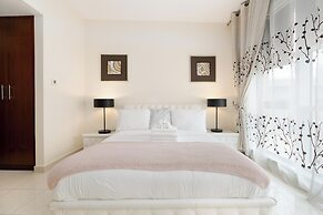 Lux BnB I Standpoint Tower I Opera View