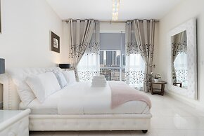 Lux BnB I Standpoint Tower I Opera View