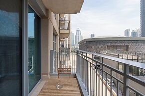 Lux BnB I Standpoint Tower I Opera View