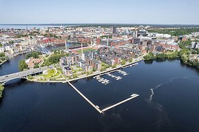 Modern 1BR Apt next to Lake Pyhäjärvi