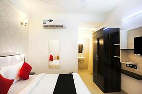 M K Hotel & Restaurant